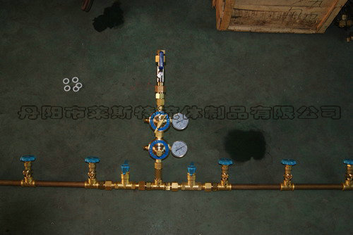 双侧单接汇流排