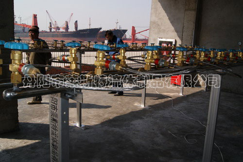 丙烷汇流排现场