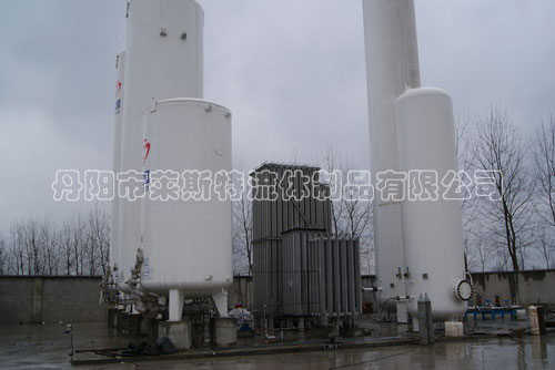 江阴西城钢铁使用我单位汽化装置