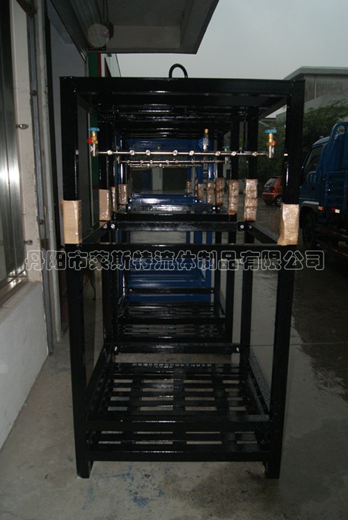 16瓶组的气体集装格